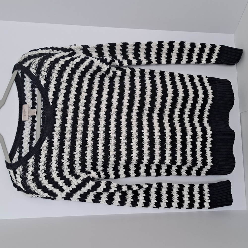 LOFT Monochrome Navy & Wht Striped Knit Crew Neck Sweater Size Med